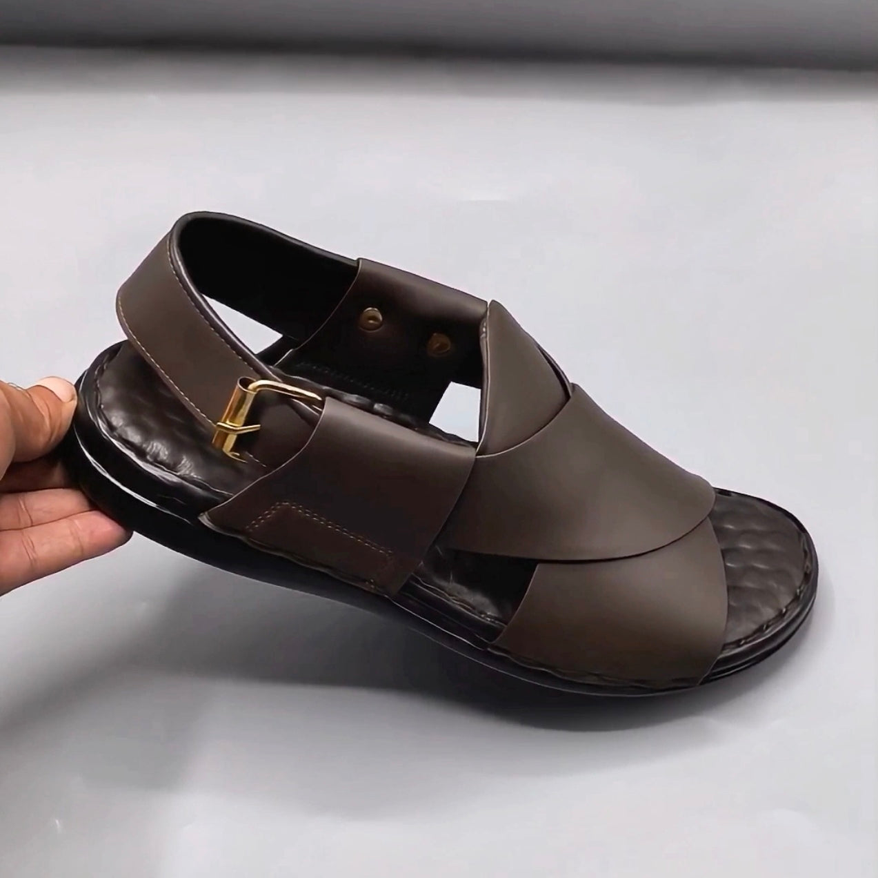 Light-Weight Handmade Chappal (HS-127)